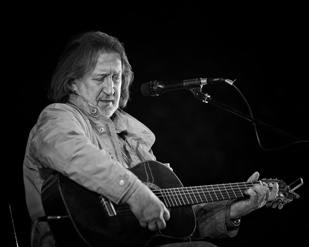 * - Александр Лисовский