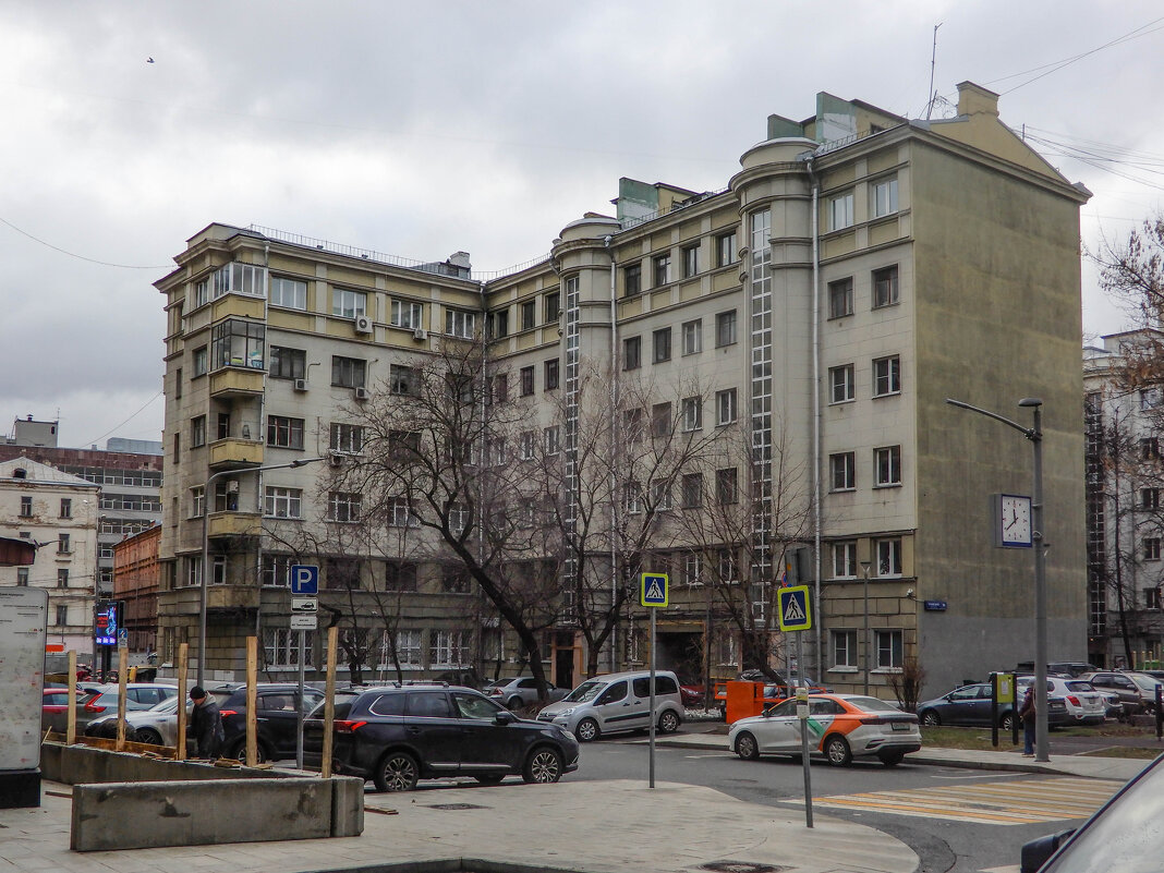 эркеры лестницы - Сергей Лындин эркеры лестницы - Сергей Лындин