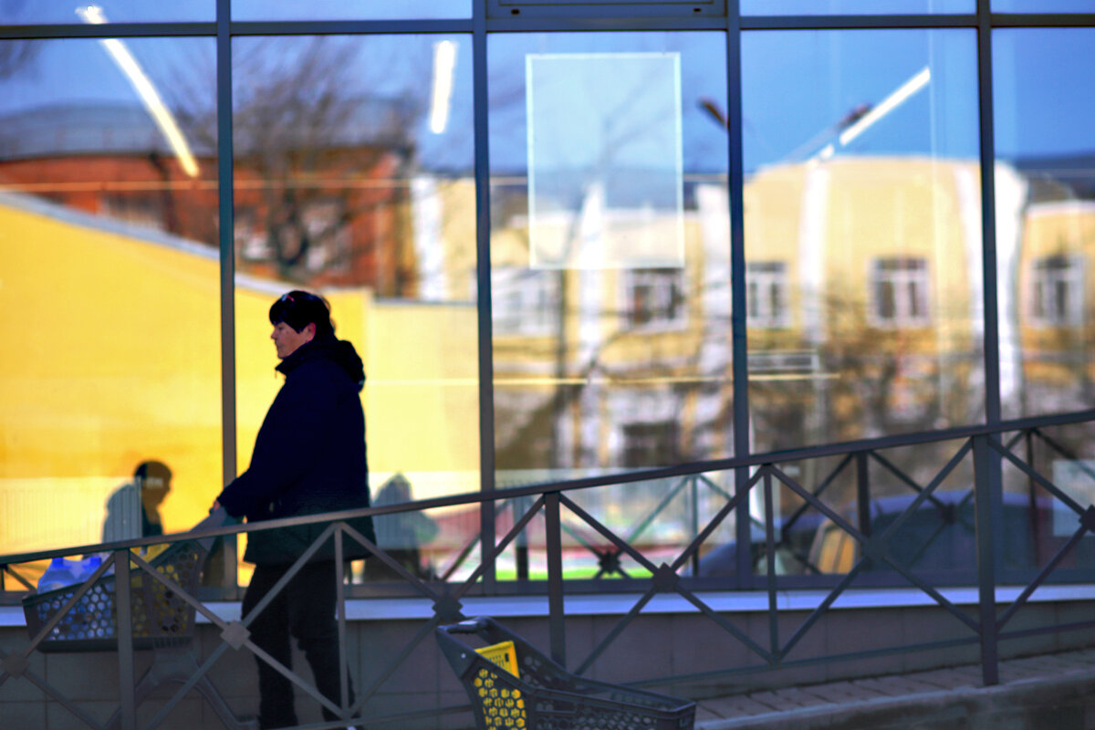 Из магазина - Юрий Гайворонскiий