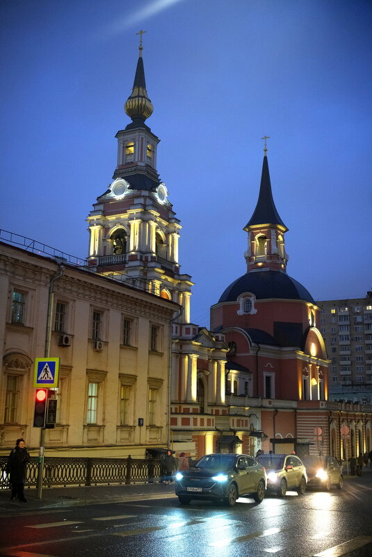 Н. Басманная улица. - Лютый Дровосек Н. Басманная улица. - Лютый Дровосек