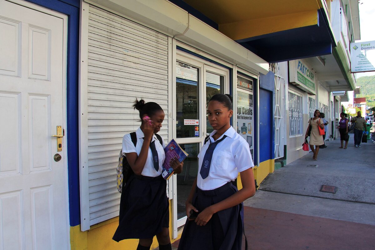 Школьницы. - unix (Илья Утропов) Школьницы. - unix (Илья Утропов)