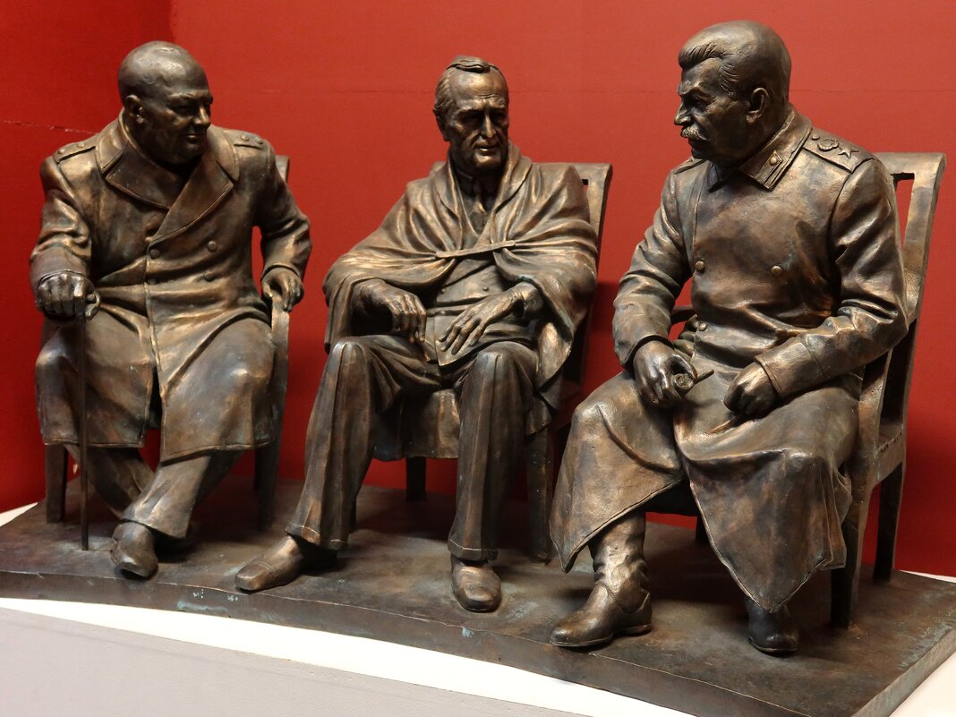 Большая тройка - Дмитрий И_ Большая тройка - Дмитрий И_