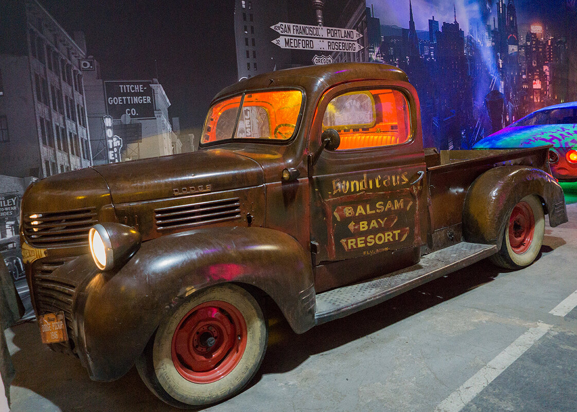 Ретроавтомобили - Ирина Соловьёва