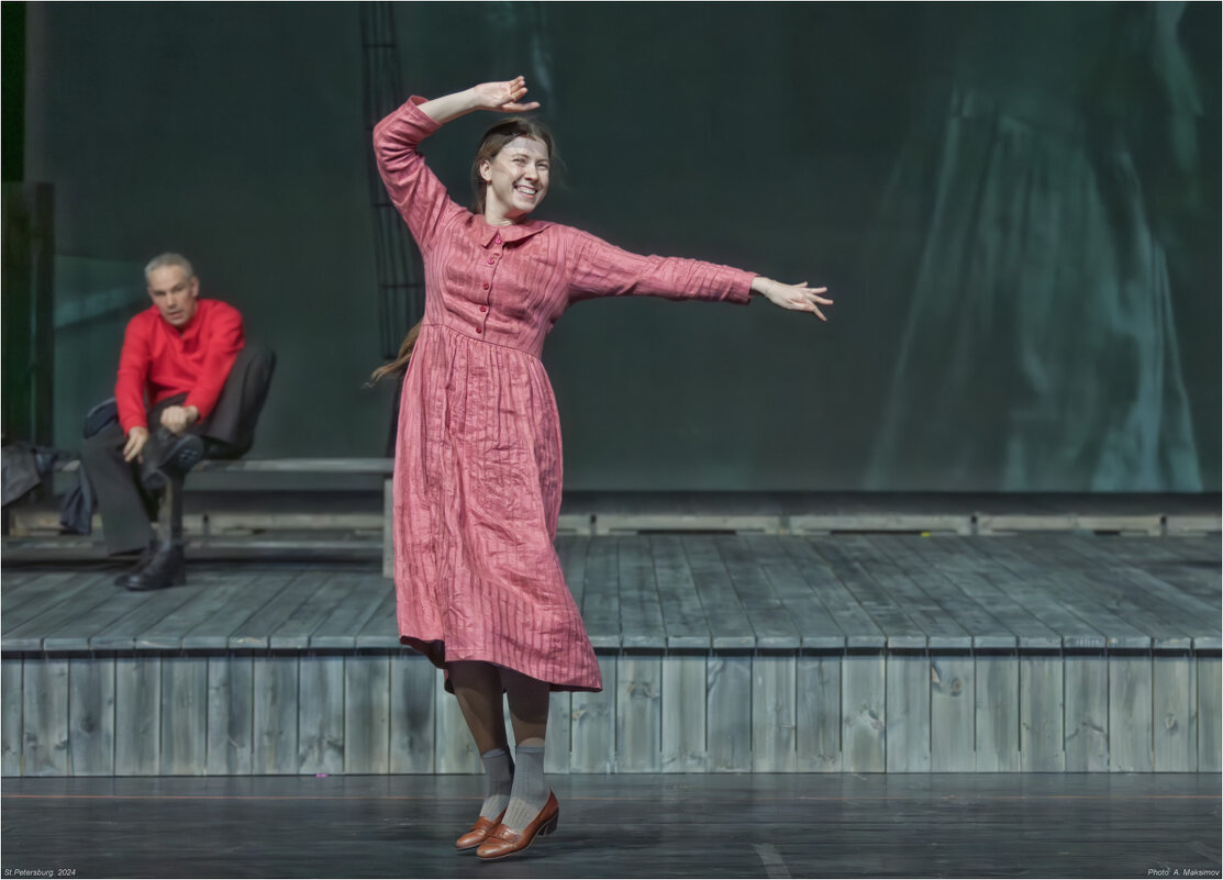 Актёры Дмитрий Гирев в роли Егора и Анастасия Подосинникова в роли Любы. - Александр Максимов Актёры Дмитрий Гирев в роли Егора и Анастасия Подосинникова в роли Любы. - Александр Максимов