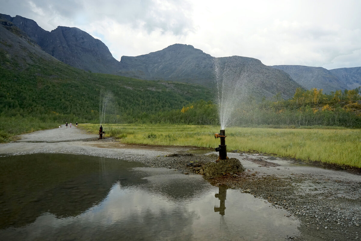 Подземные воды - Анастасия Софронова Подземные воды - Анастасия Софронова