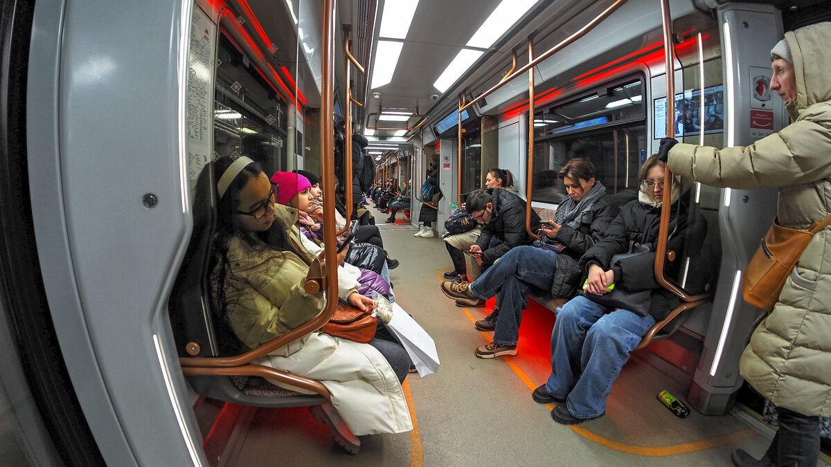 Метро - юрий поляков