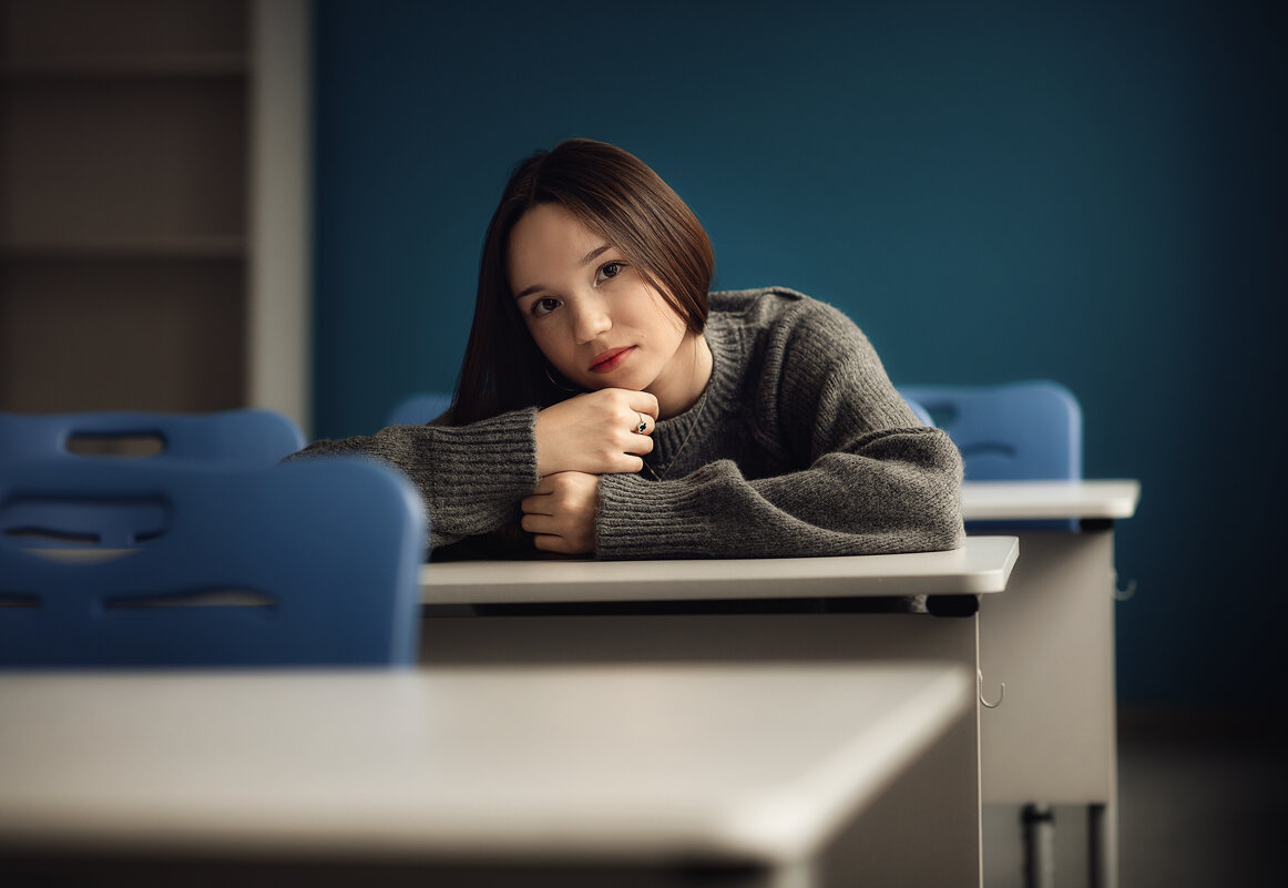 ... - Лилия . ... - Лилия .