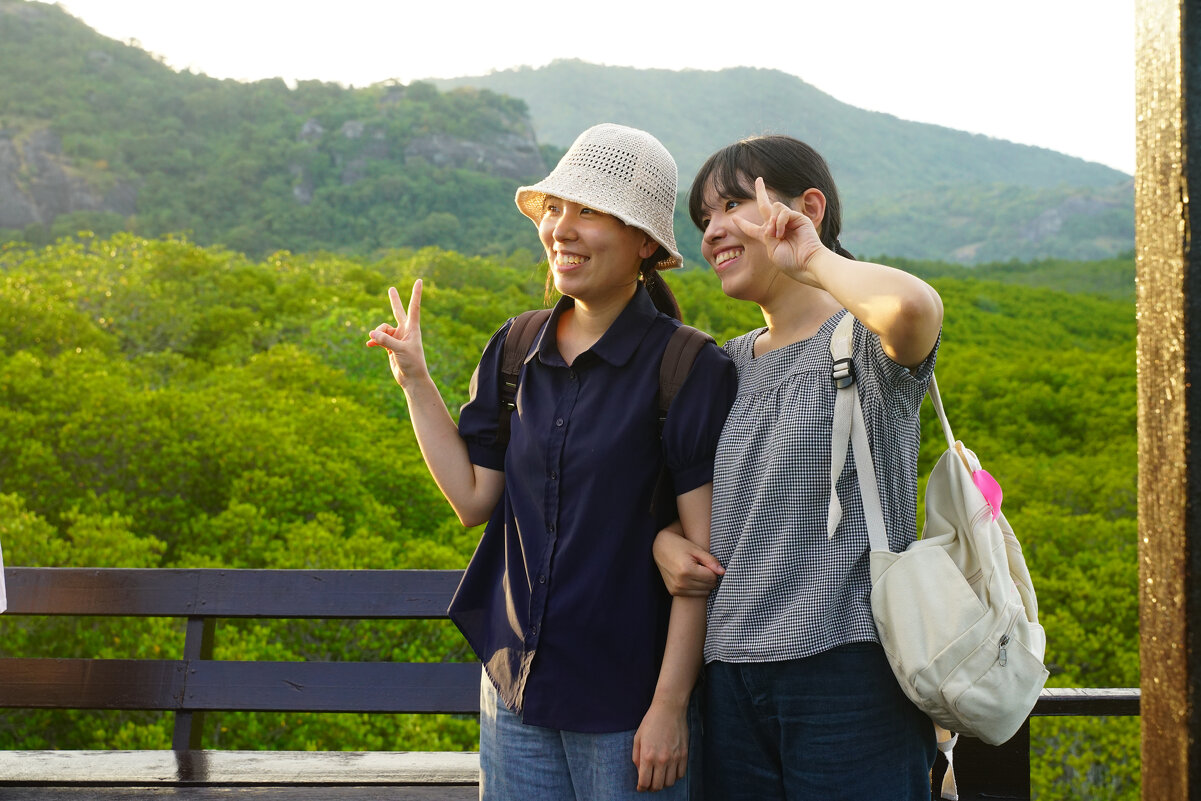 *** - Иван Литвинов