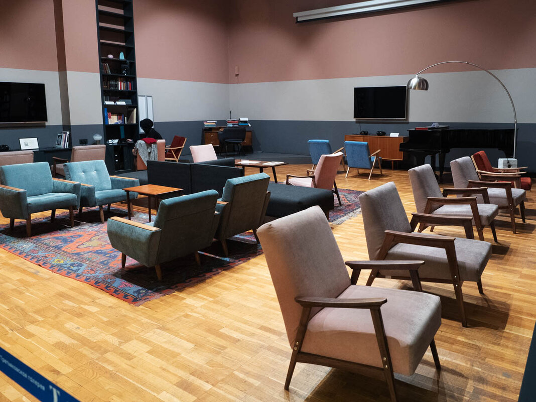 КРЕСЛОМАНИЯ - Сергей Янович Микк