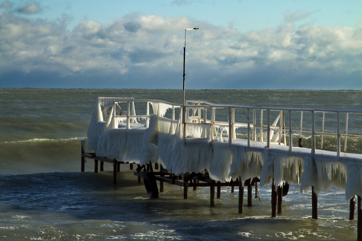 Зима в Крыму - Геннадий Валеев Зима в Крыму - Геннадий Валеев
