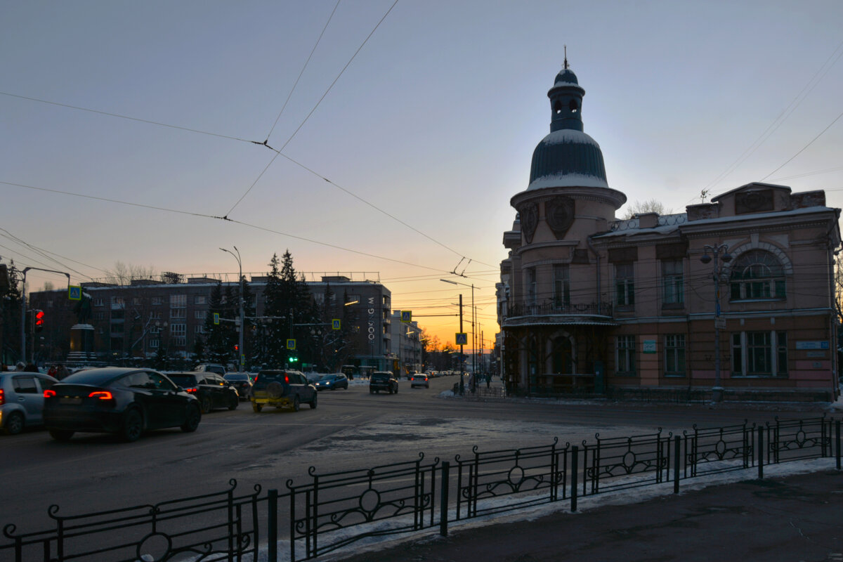 * - Наталья Покацкая