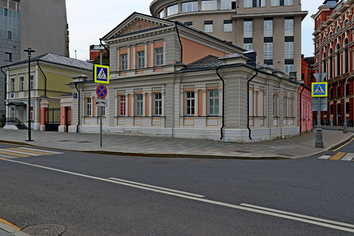 Большая Якиманка - Игорь Белоногов Большая Якиманка - Игорь Белоногов