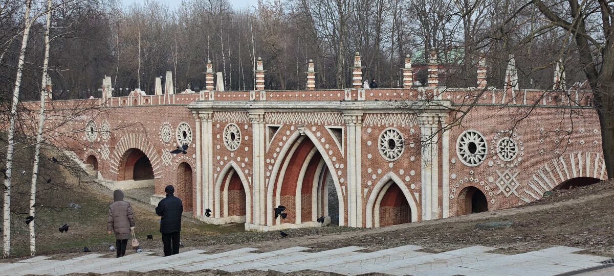 Большой мост в Царицыно - <<< Наташа >>>