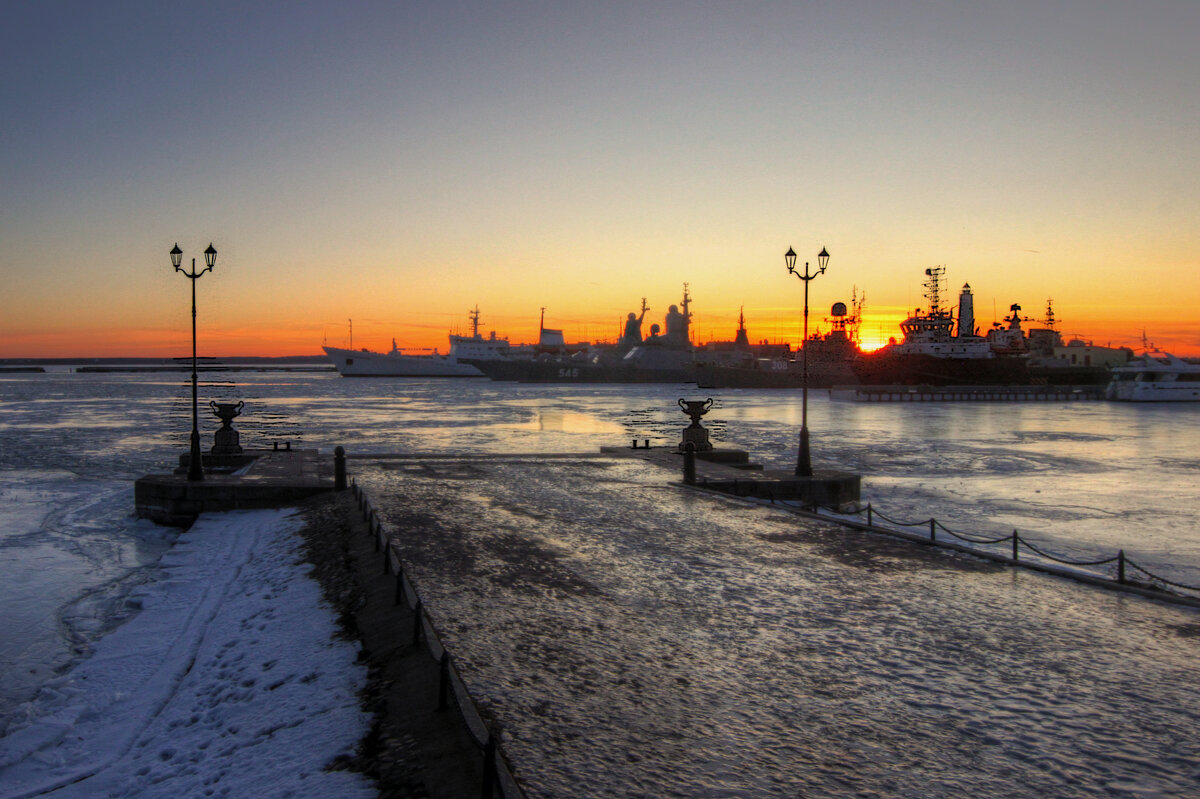 *** - Сергей Григорьев