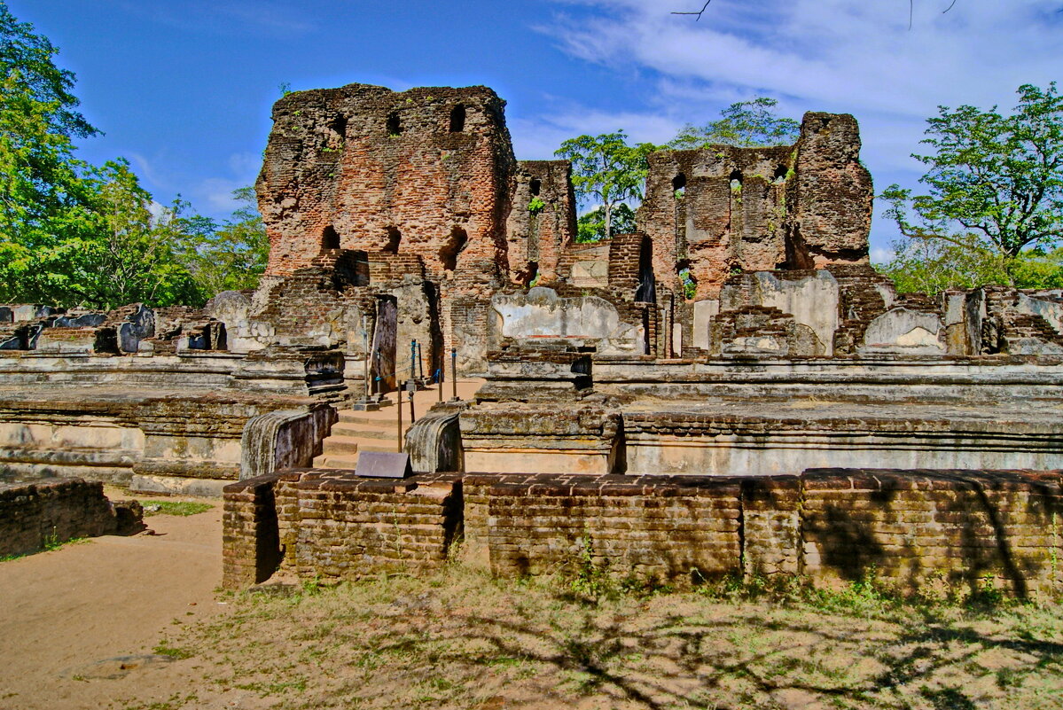 Древние стены - Андрей K. Древние стены - Андрей K.