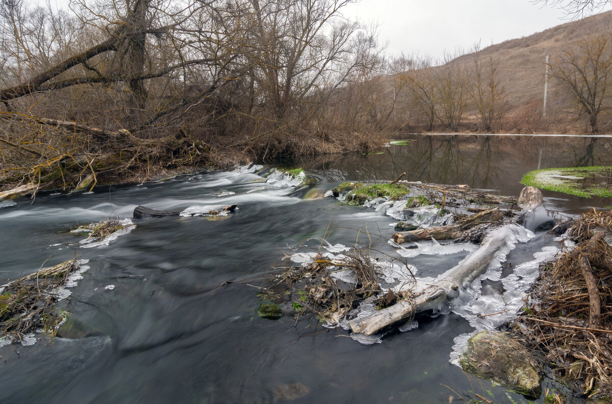 *** - Виталий Емельянов
