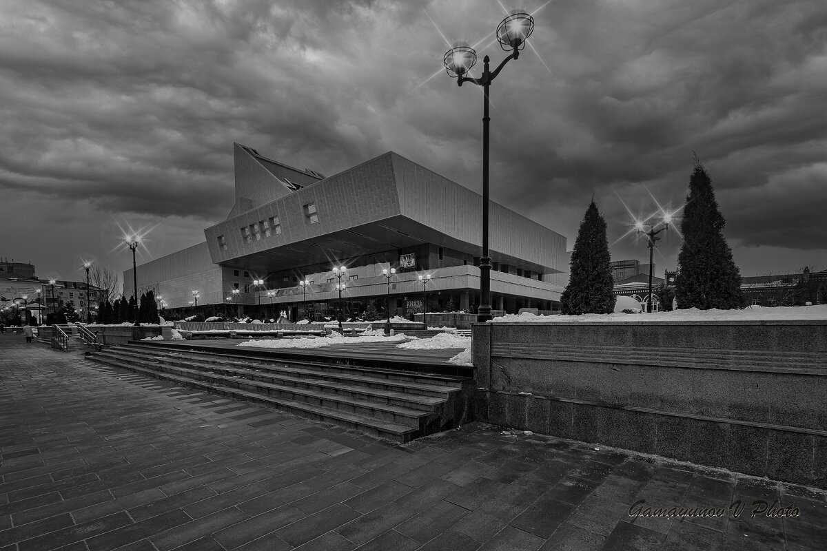 Ростовский Государственный Музыкальный Театр - Vladimir Ростовский Государственный Музыкальный Театр - Vladimir