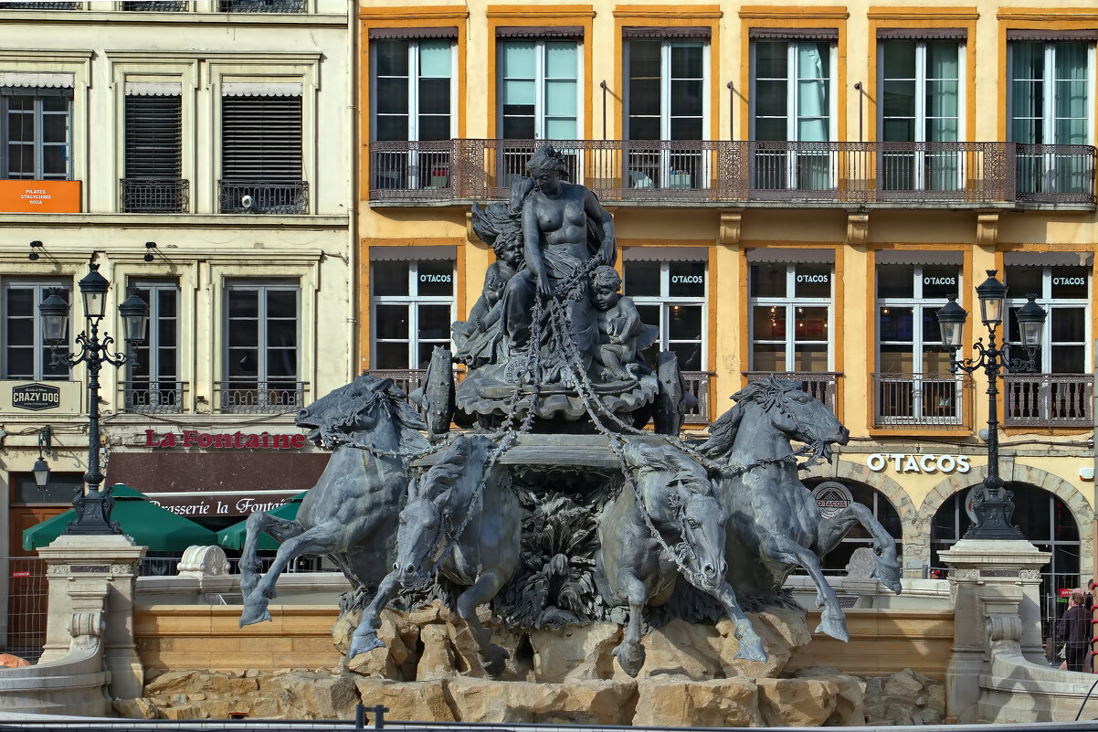 Фонтан Бартольди в Лионе - Sergey Grim