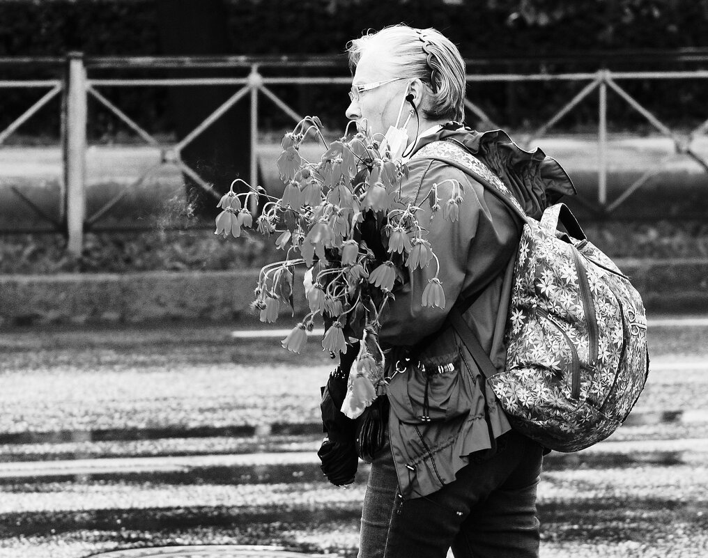 *** - Виктор Никитенко