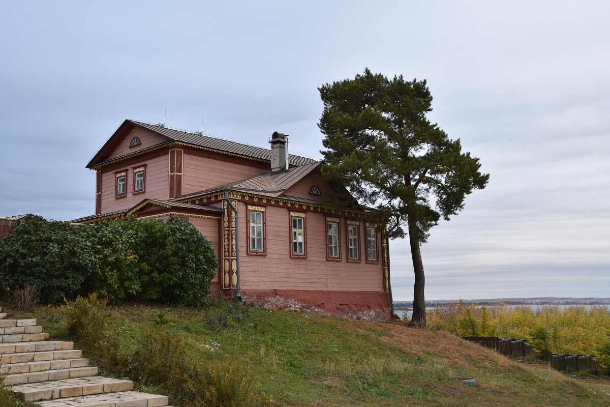 Дом у реки. - Валерий Пославский Дом у реки. - Валерий Пославский