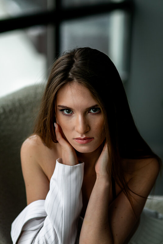 Портрет - Елена Лагода