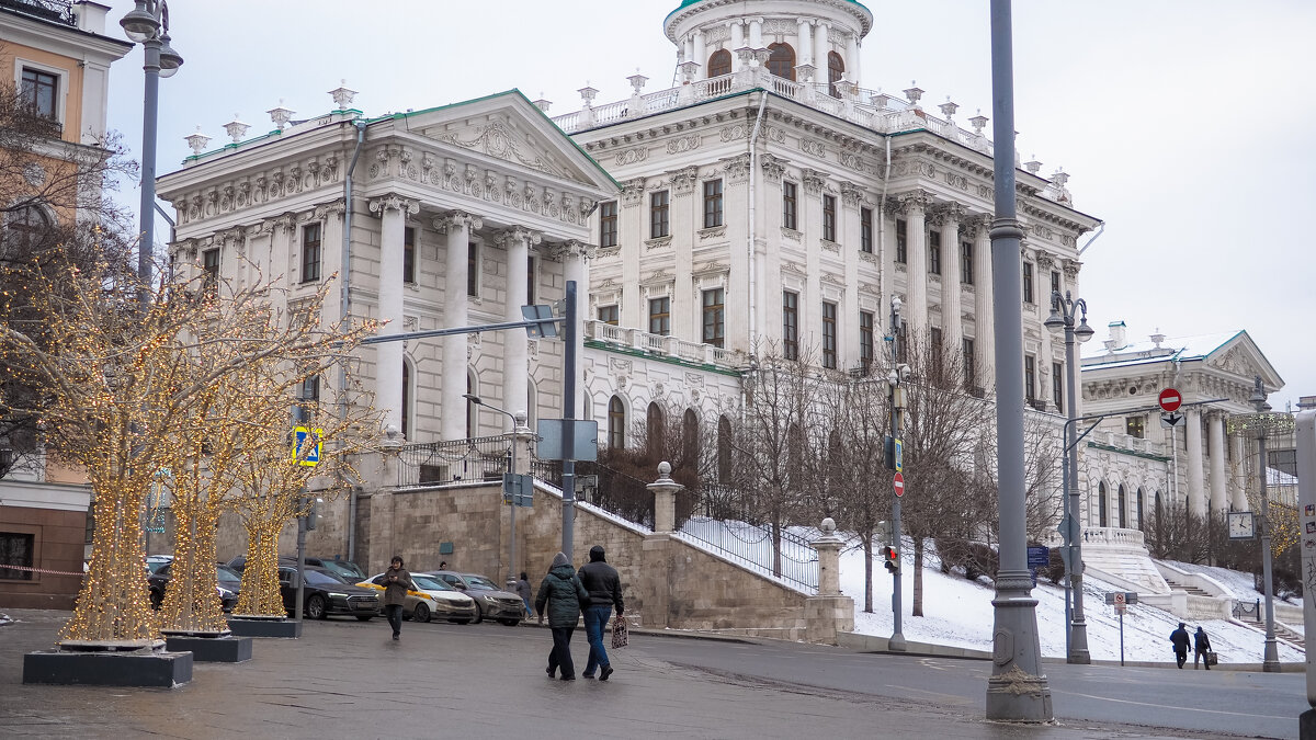 Уголок Москвы - юрий поляков Уголок Москвы - юрий поляков