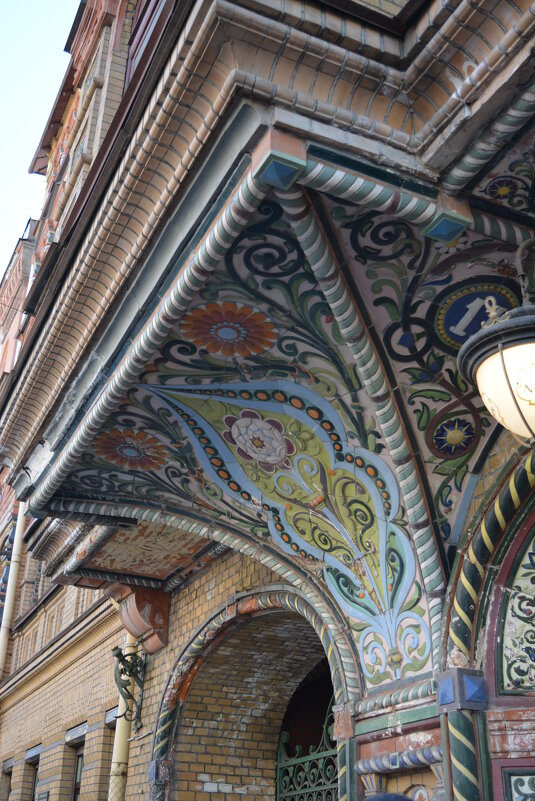 Доходный дом Никонова - Николай Доходный дом Никонова - Николай