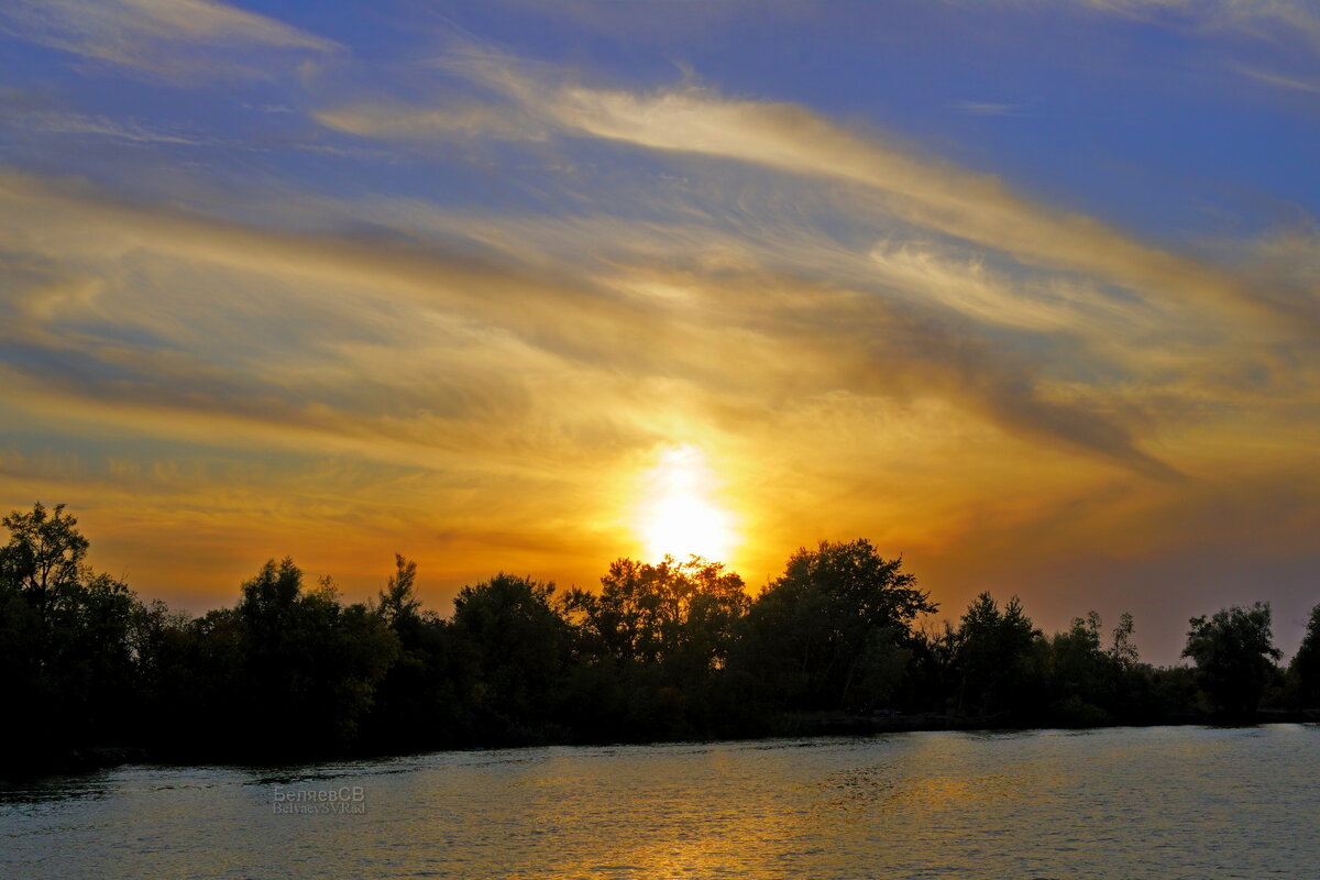 На закате на Дону - Сергей Беляев