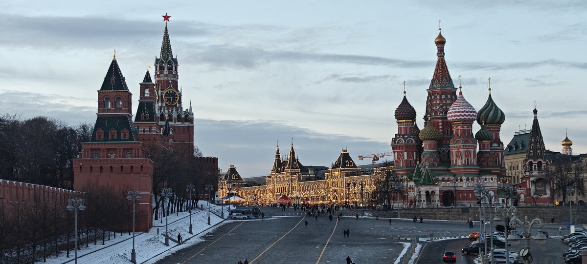 Васильевский спуск - <<< Наташа >>> Васильевский спуск - <<< Наташа >>>