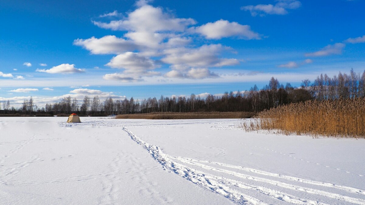 Палатка любителя зимней рыбалки. - Милешкин Владимир Алексеевич 
