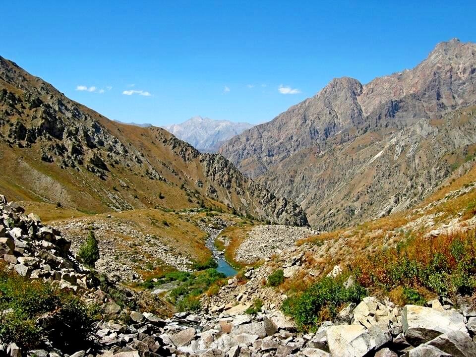 ГОРНАЯ ПРОГУЛКА. - Виктор Осипчук ГОРНАЯ ПРОГУЛКА. - Виктор Осипчук