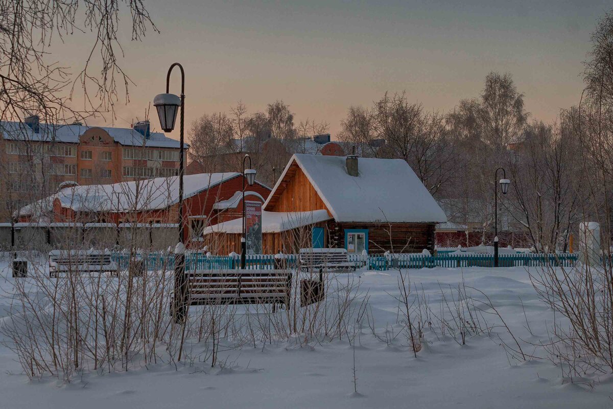 Морозный вечер где-то далеко... - Дмитрий Костоусов Морозный вечер где-то далеко... - Дмитрий Костоусов