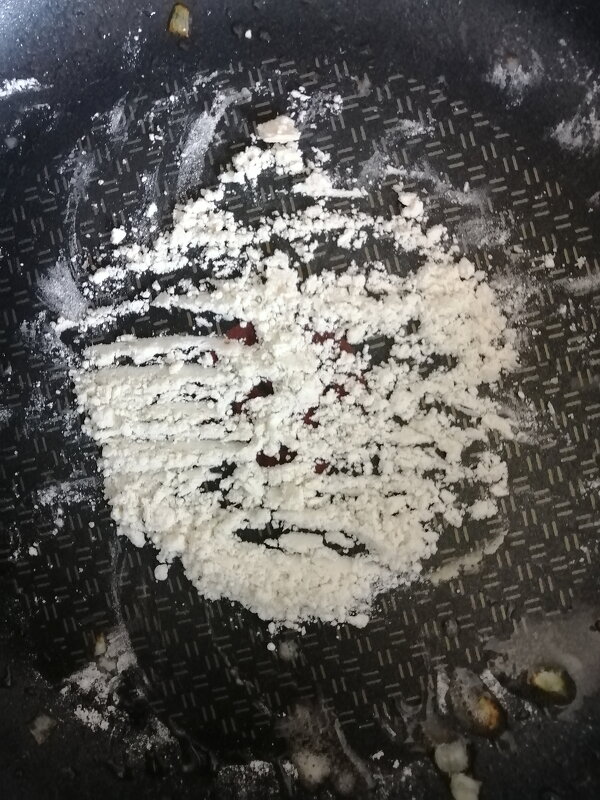 МУЧНОЙ - Юрий Вовк