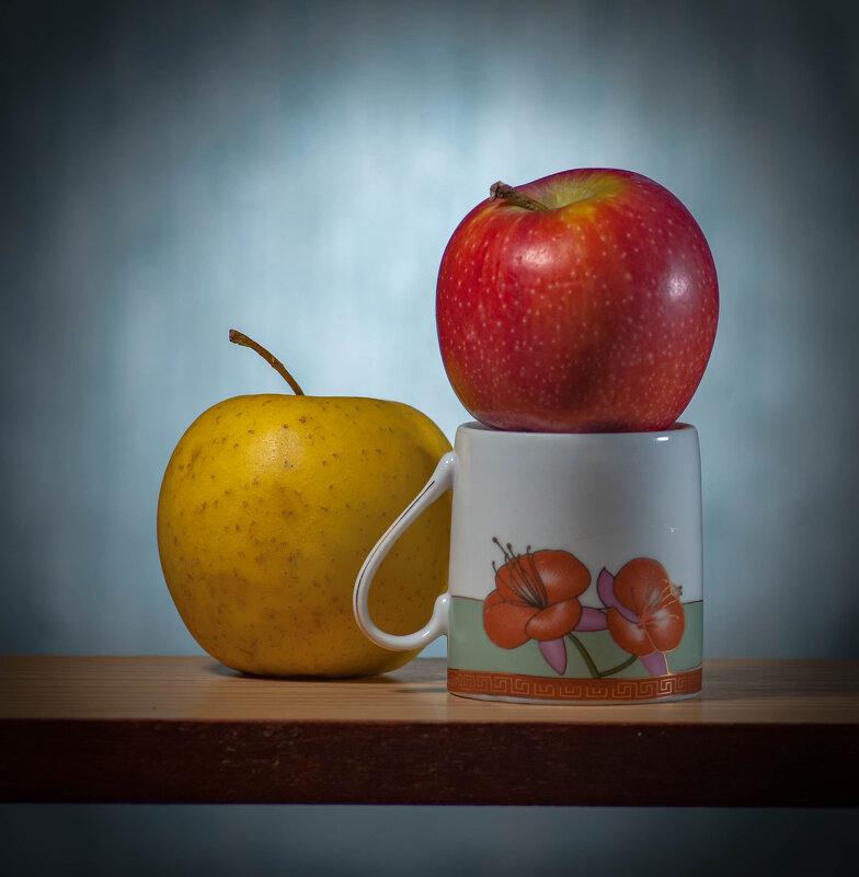 ***Яблочки на полочке*** - Анатолий Нецепляев