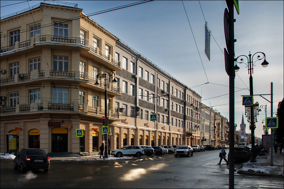Главная улица - Александр Тарноградский Главная улица - Александр Тарноградский