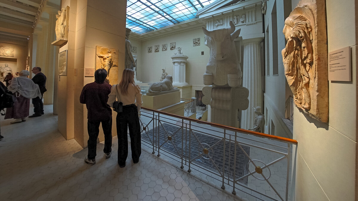 Зарисовка из Музея - юрий поляков