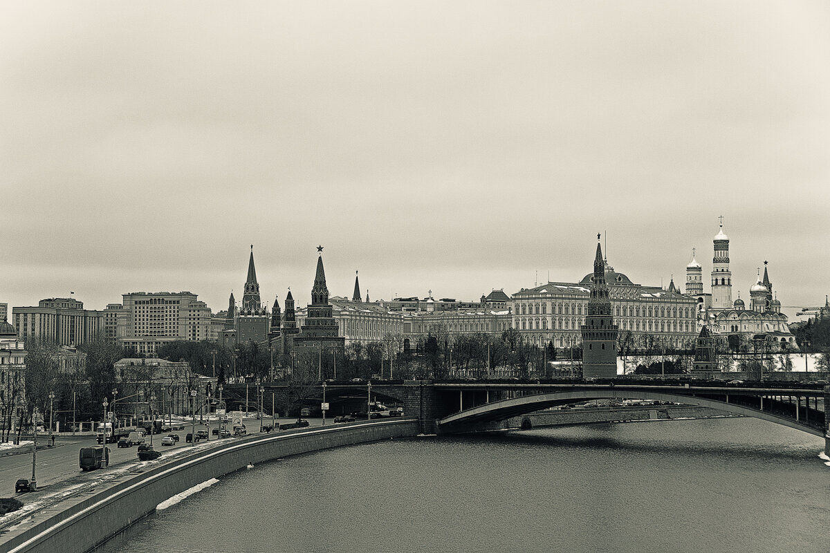 Кремль. Вид с Патриаршего моста. - Сергей Фомичев Кремль. Вид с Патриаршего моста. - Сергей Фомичев