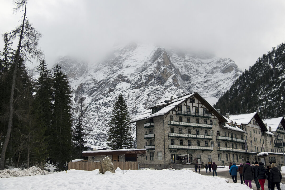 ** - Александр Липовецкий ** - Александр Липовецкий