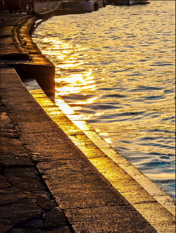 Позолота набережной - Наталья Rosenwasser Позолота набережной - Наталья Rosenwasser
