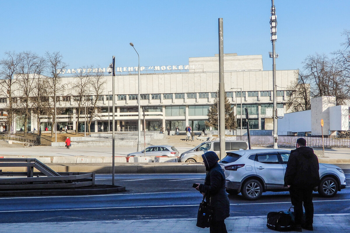 Культурный центр «Москвич» - Сергей Лындин Культурный центр «Москвич» - Сергей Лындин