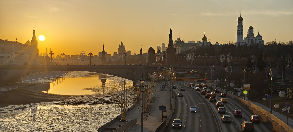 Кремль - <<< Наташа >>>