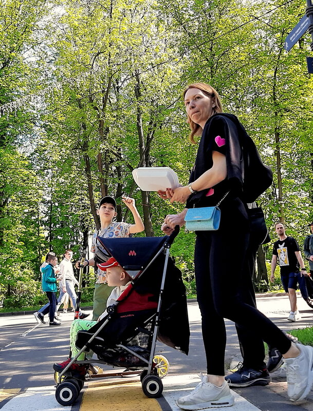 *** - Владимир Захаров