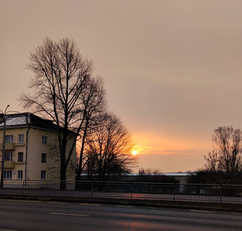 Утренний бонус - красивый рассвет. - Галина Бобкина Утренний бонус - красивый рассвет. - Галина Бобкина