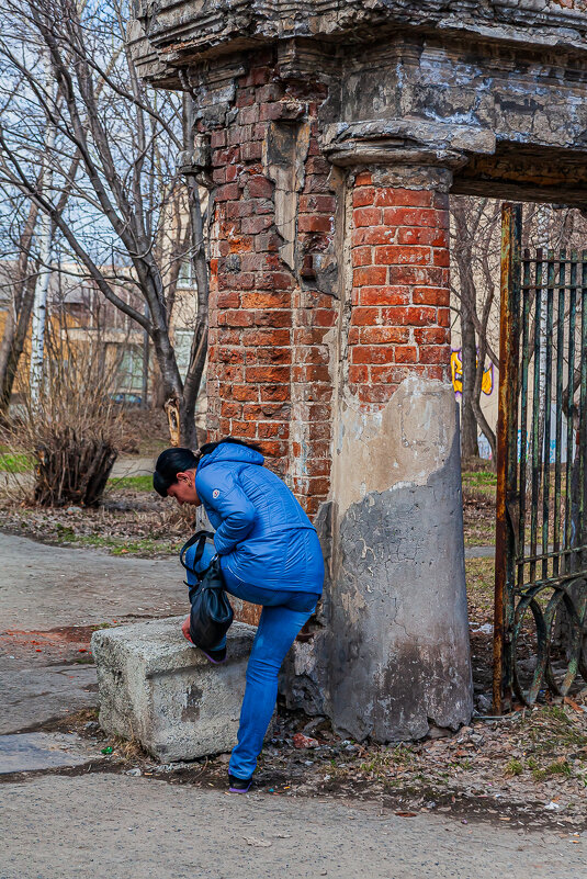 Старые ворота. - Александр Бродский