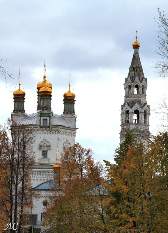 Верхотурье. Колокольня Троицкого собора - Любовь Сахарова Верхотурье. Колокольня Троицкого собора - Любовь Сахарова