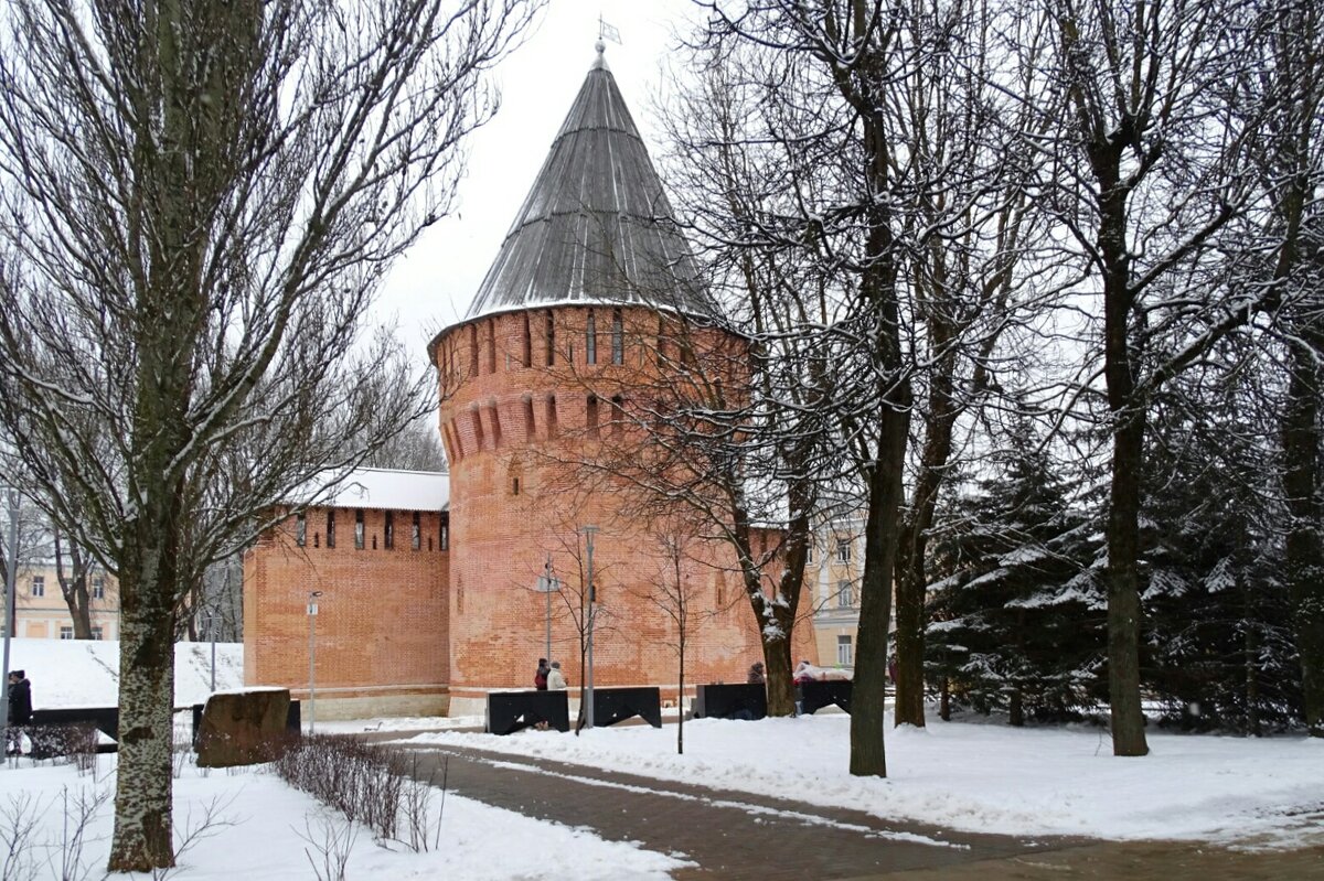 Фрагмент Крепостной Стены с башней Громовая. - Милешкин Владимир Алексеевич Фрагмент Крепостной Стены с башней Громовая. - Милешкин Владимир Алексеевич