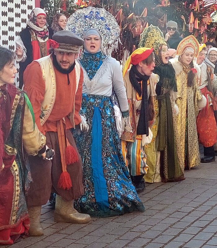 Так давайте устроим большой хоровод - ИРЭН@ . Так давайте устроим большой хоровод - ИРЭН@ .