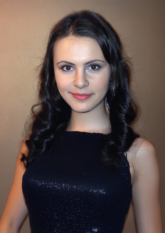 портрет в черном платье - Екатерина Максимова