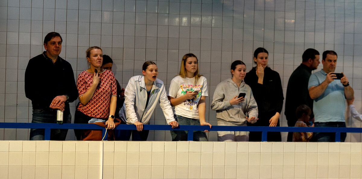 Азарт - Vlaimir Азарт - Vlaimir