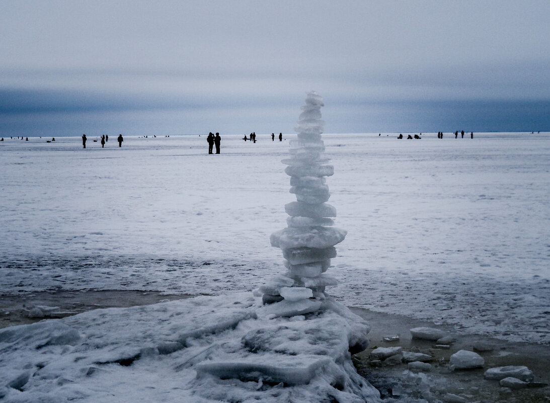 Время собирать лёд (или мёд?) - Магомед . Время собирать лёд (или мёд?) - Магомед .